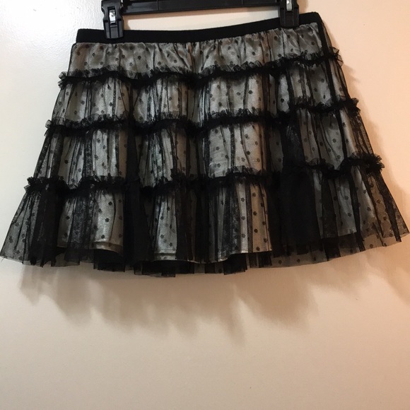 Mini Skirt - Picture 4 of 5